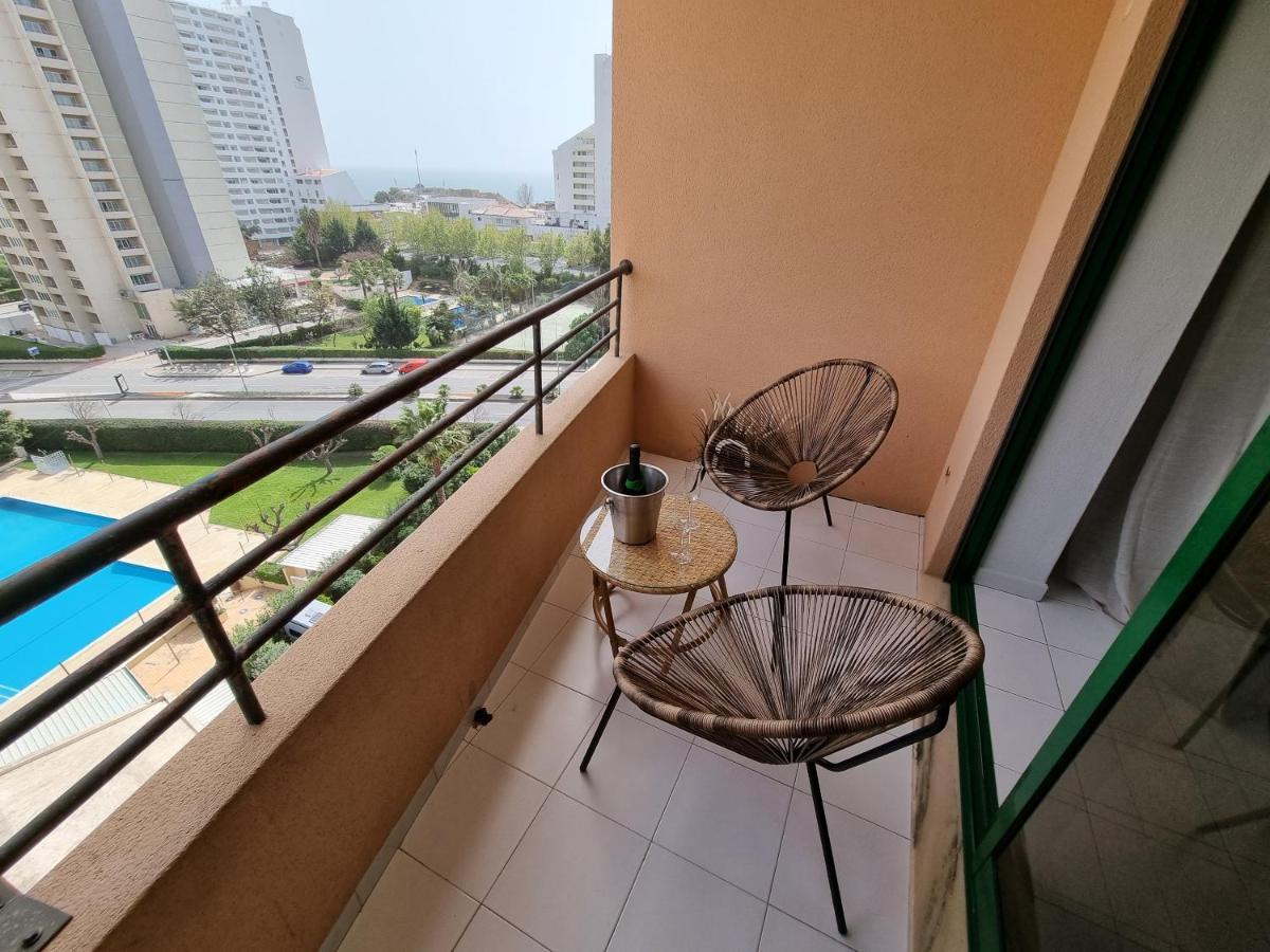 Apartamento Encantador Com Piscina Aquecida Portimao Luaran gambar