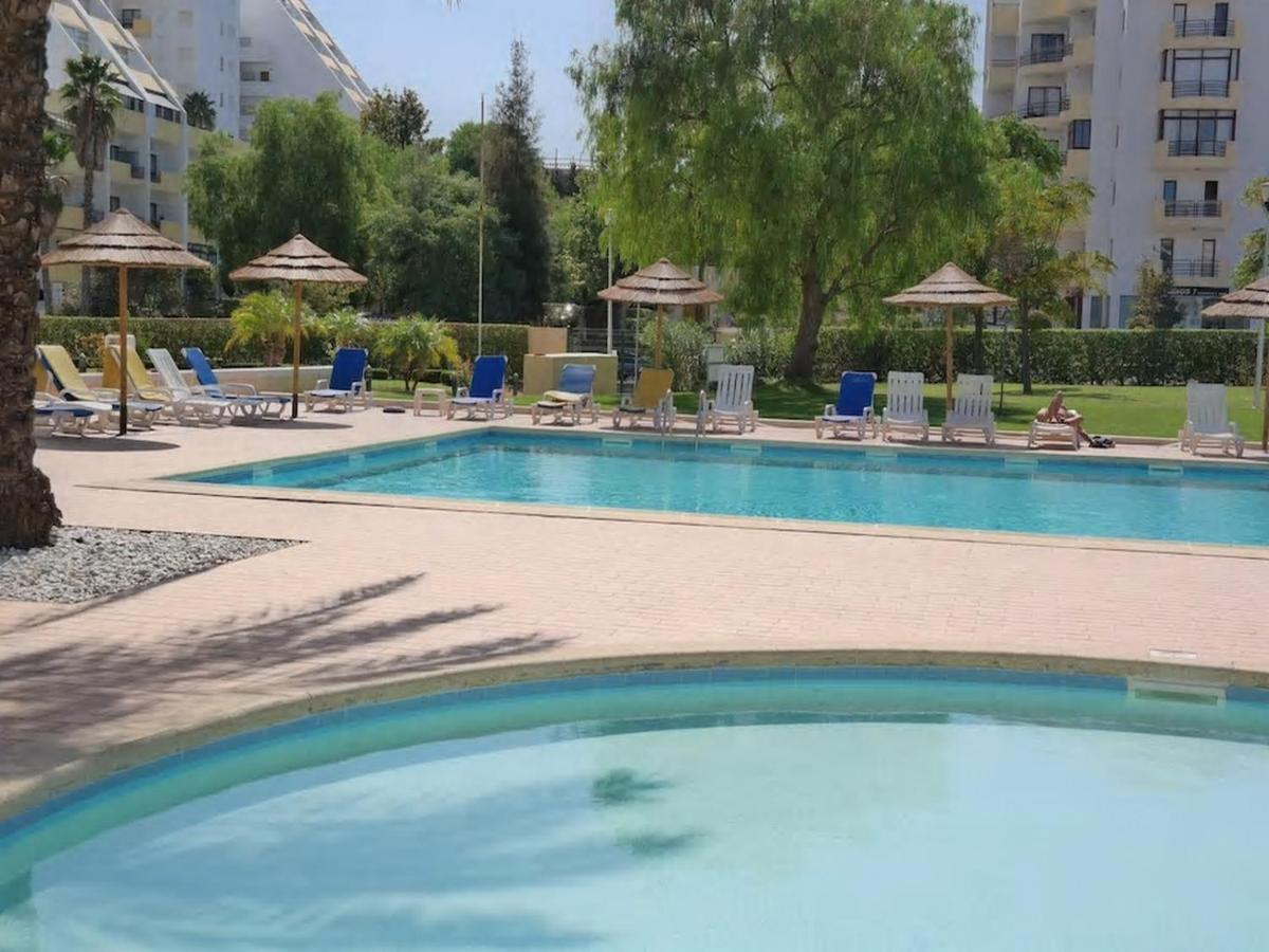Apartamento Encantador Com Piscina Aquecida Portimao Luaran gambar