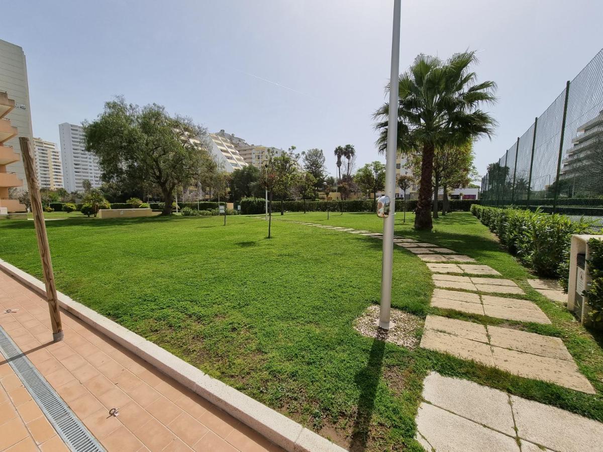 Apartamento Encantador Com Piscina Aquecida Portimao Luaran gambar