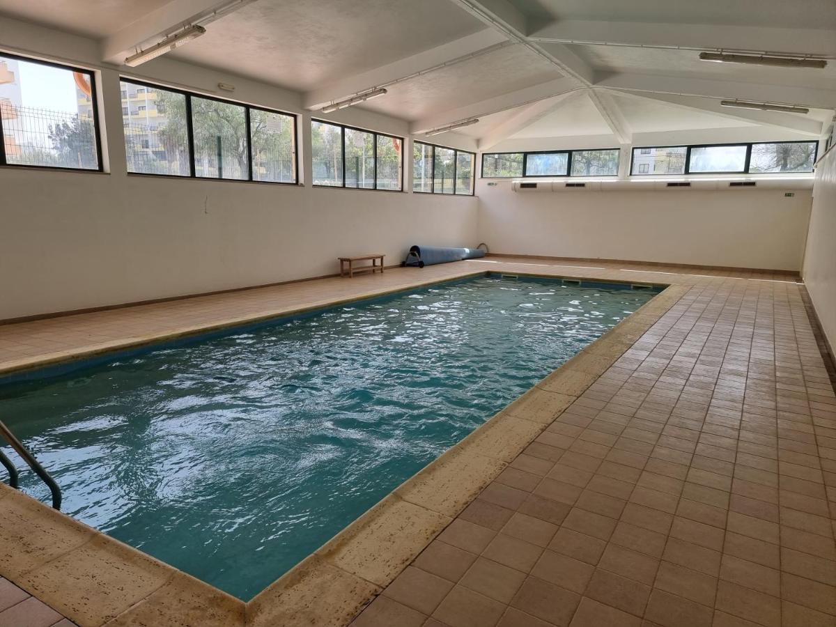 Apartamento Encantador Com Piscina Aquecida Portimao Luaran gambar